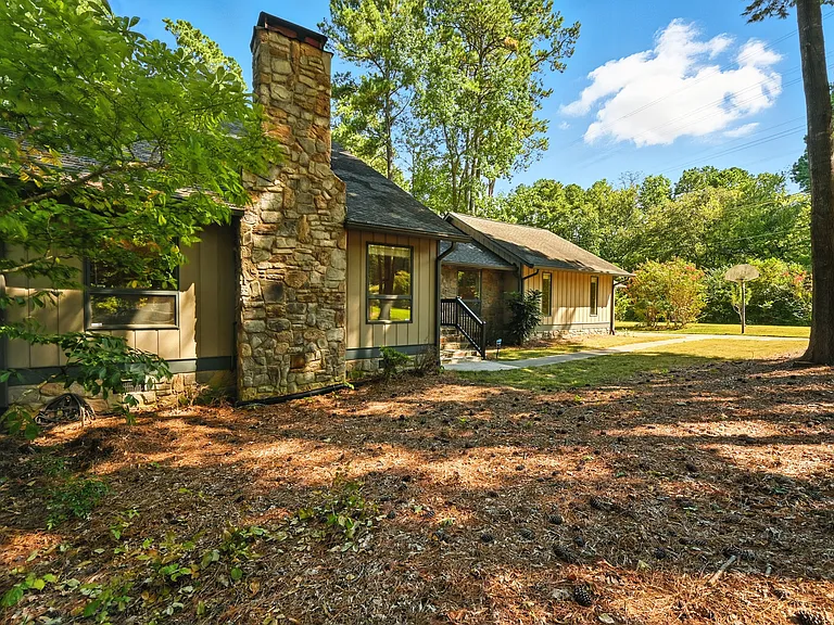 4002 Westfield Dr — Photo 53