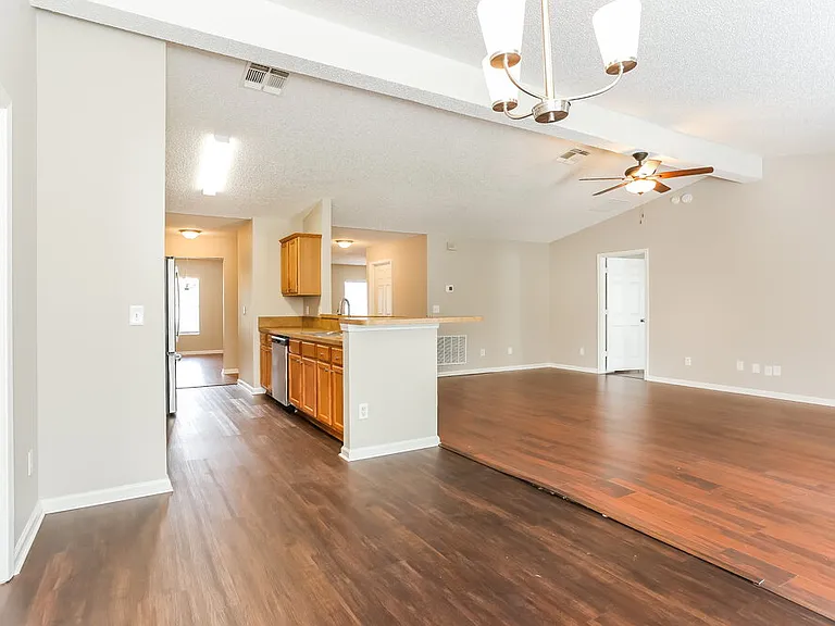 2626 Springwillow Dr — Photo 7