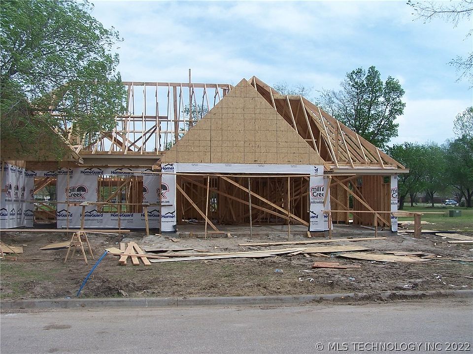 2nd image of 7629 N 144th East Ave
