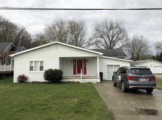 6039 Baker Rd, Huntington, WV 25705