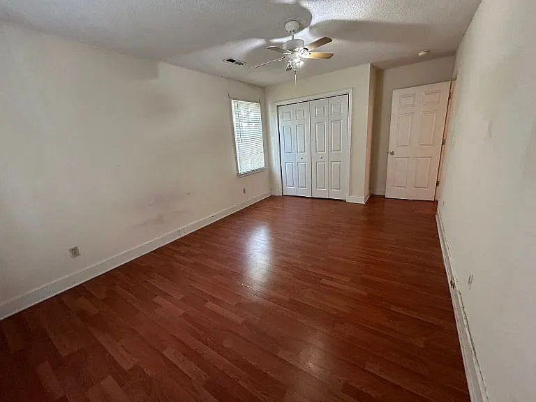 61 Cooper St #B — Photo 22
