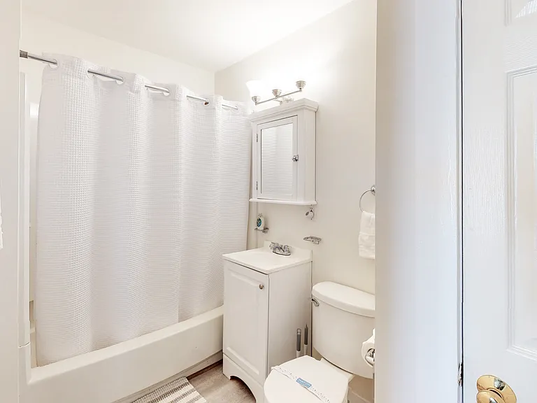 24 Hews St #1 — Photo 13