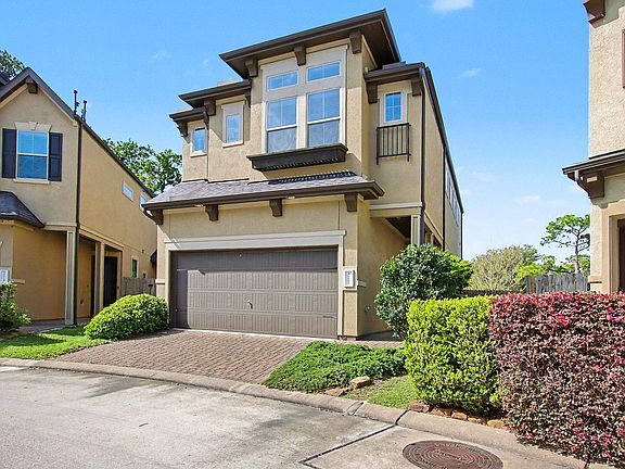 2nd image of 10022 Spring Shadows Park Cir