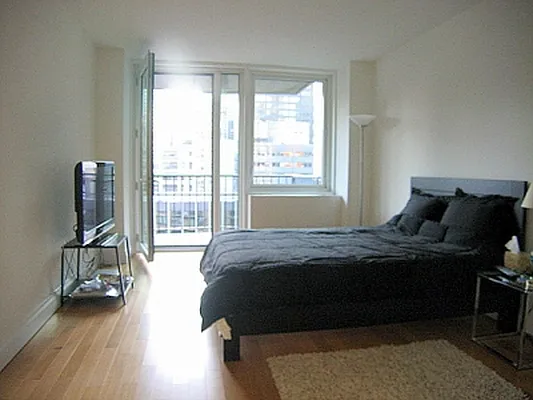 Rented by Citi Habitats | media 32