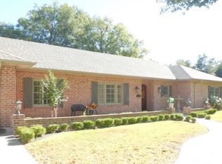 806 Rosewood St, Ardmore, OK 73401