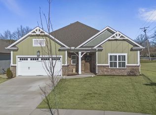 5995 Amber Valley Ln, Hixson, TN 37343