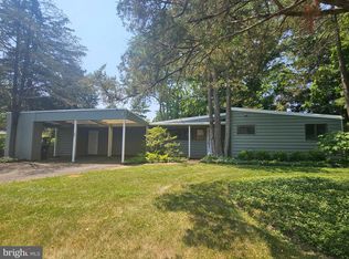 56 Clover Ln, Princeton, NJ