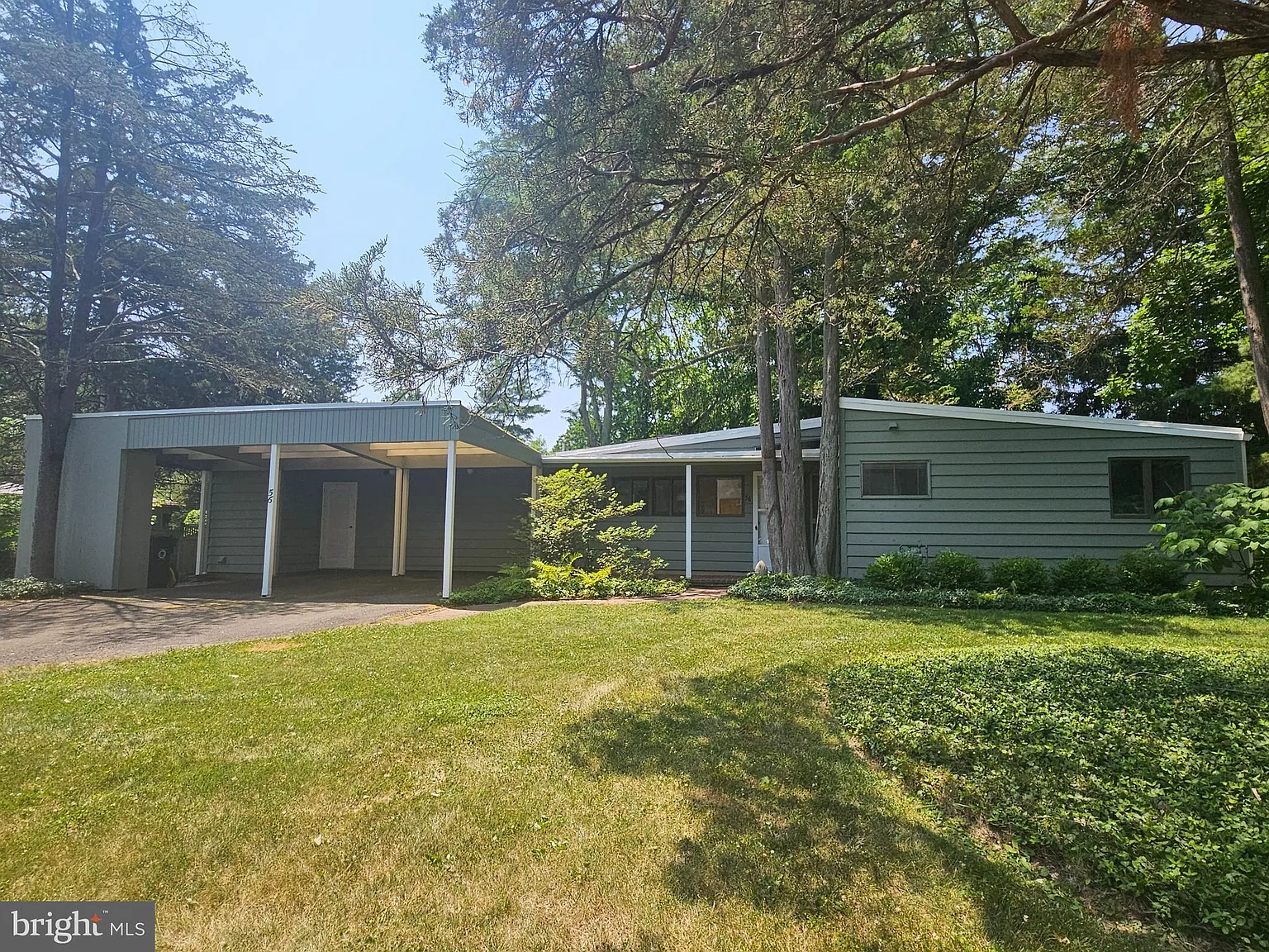 56 Clover Ln photo 1