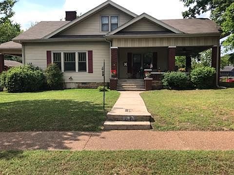 1st image of 1087 E College Ave