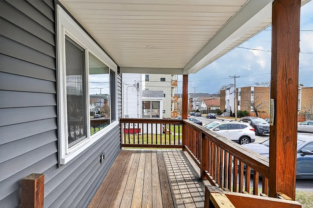 1 bed, 1.0 bath, 600 sqft, $1,800 — Photo 3