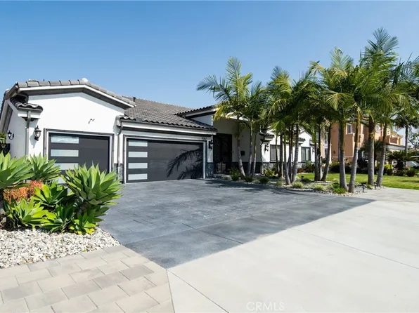 9067 Raviller Dr, Downey, CA 90240