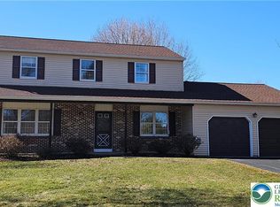 3184 Quail Dr, Coopersburg, PA 18036