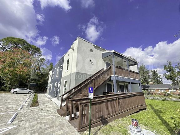 3rd image of 106 W 18th St #1