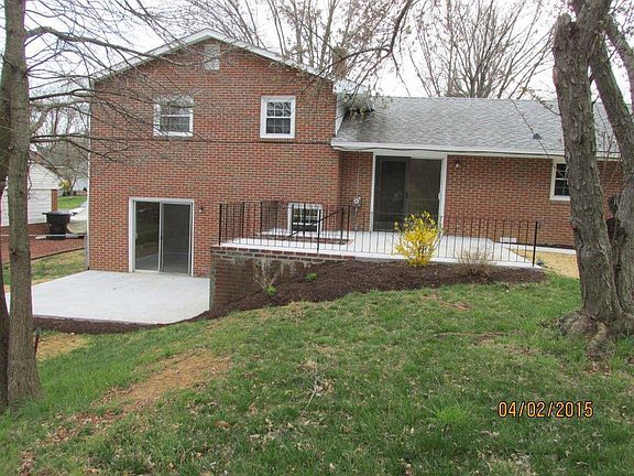 5th image of 2216 Brookfield Dr SW
