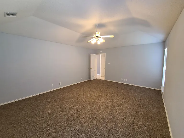 3401 Mark Ln — Photo 10