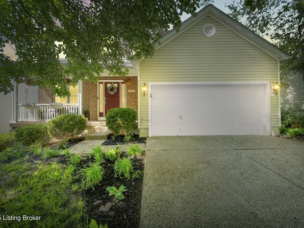 5200 Oldshire Rd, Louisville, KY 40229