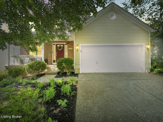 5200 Oldshire Rd, Louisville, KY 40229