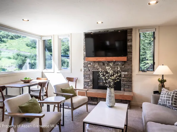 135 Carriage Way #5, Snowmass Village, CO 81615