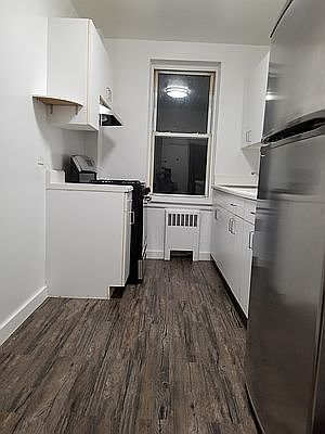 5th image of 4499 Henry Hudson Pkwy APT 8D