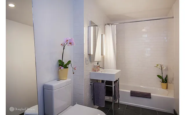 Rented by Douglas Elliman | media 9