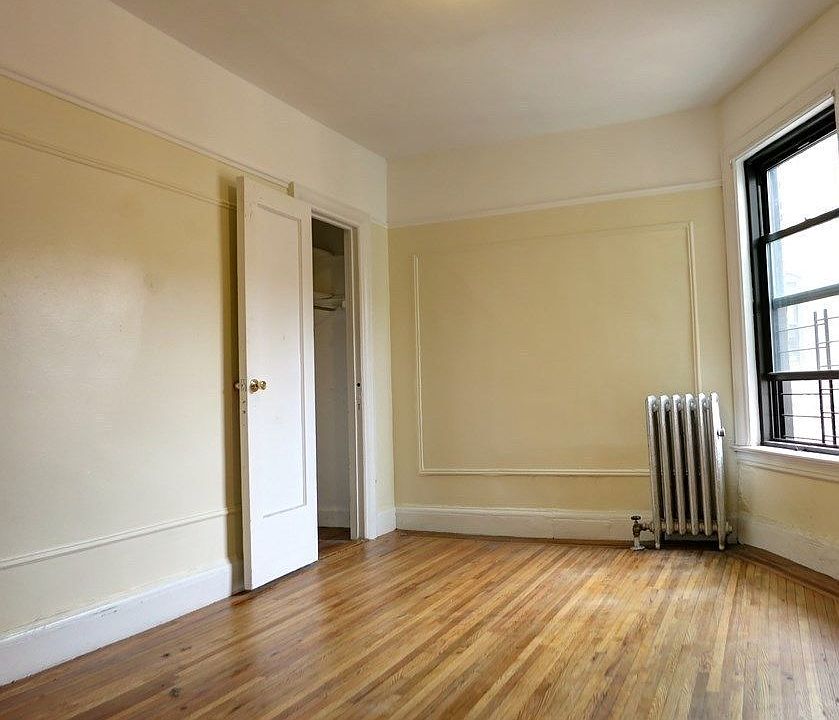 1st image of 2023 Caton Ave #8D