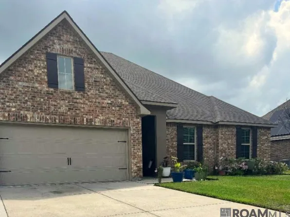8740 Tatler St, Denham Springs, LA 70706