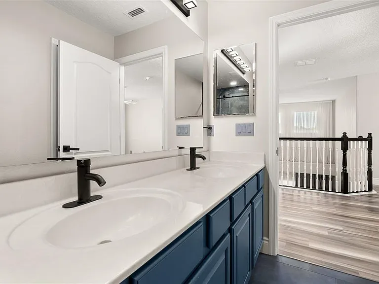 13247 Hatherton Cir — Photo 38
