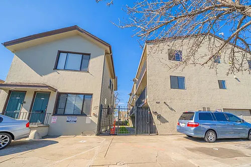 427-437-439 Foothill Blvd Photo 1
