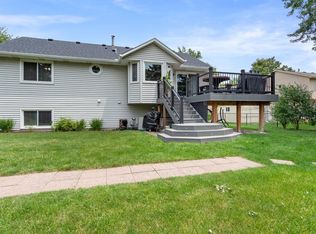3169 Leyland Trl, Woodbury, MN 55125