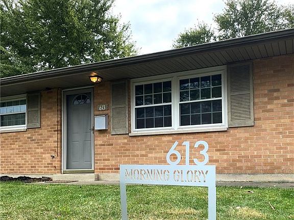 2nd image of 613 Morning Glory Ln