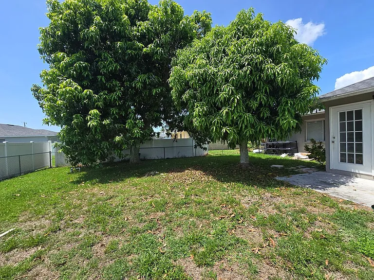 3027 SW 23rd Ave — Photo 20