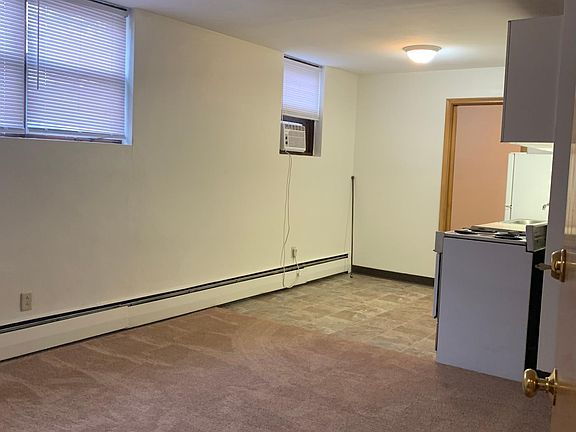 3rd image of 2359 12th Ave E