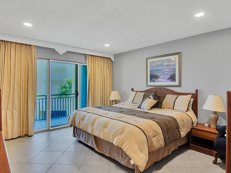 3939 Ocean Dr #307C — Photo 13