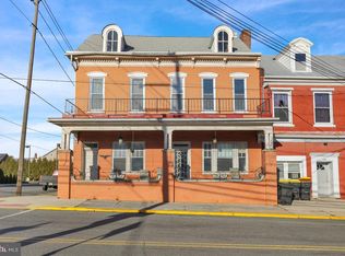 161 W High St, Womelsdorf, PA 19567