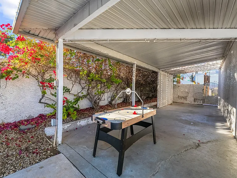 E Vegas Valley Dr — Photo 38