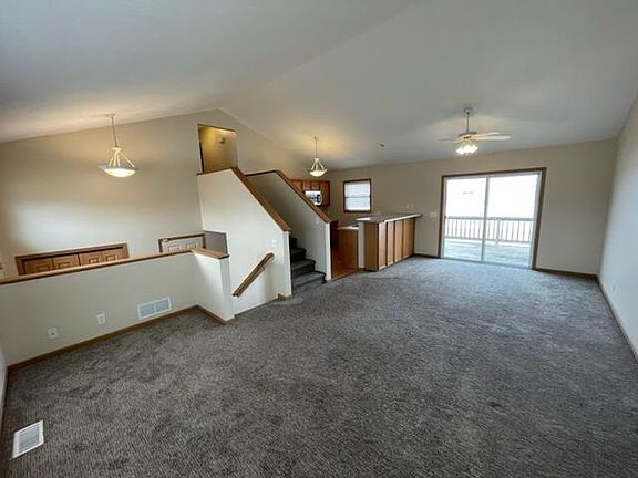 5th image of 316 Kestrel Ct