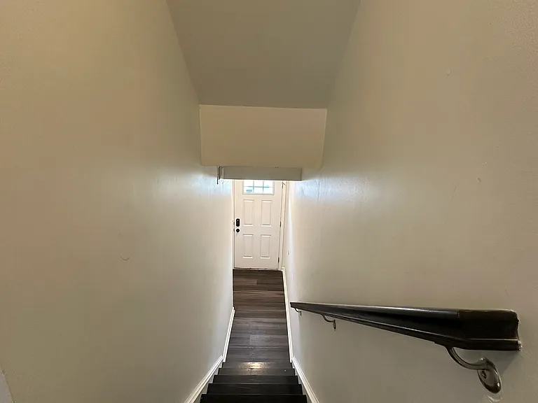 6314 Halsted Ave — Photo 24