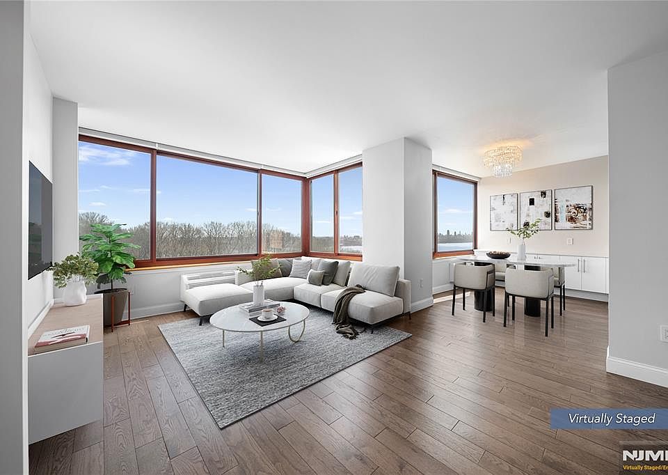 1st image of 100 Old Palisade Rd APT 1604