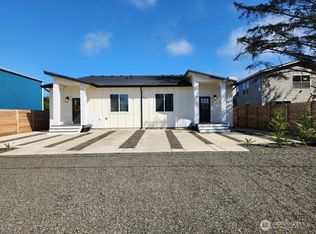 934 Pt Brown Avenue SE #A & B, Ocean Shores, WA