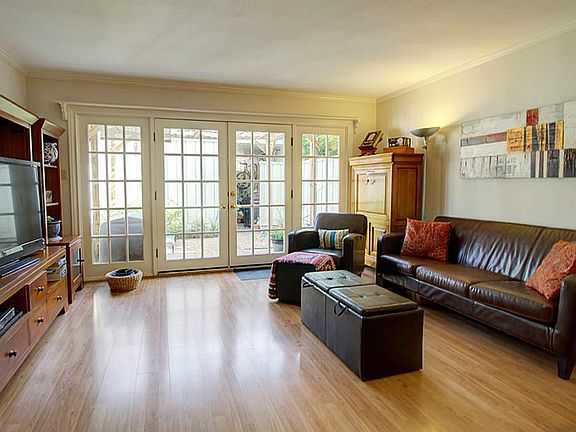 5th image of 451 Bendwood Dr #60