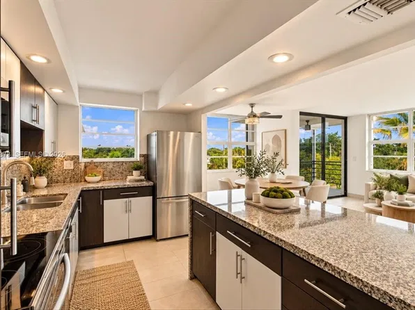 2751 Taft St APT 404, Hollywood, FL 33020
