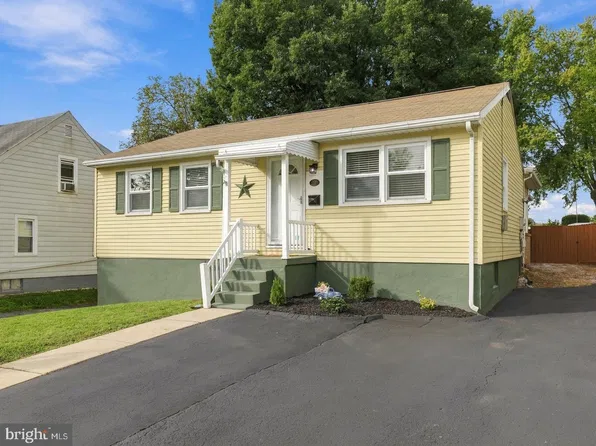 1089 Marshall St, Hagerstown, MD 21740