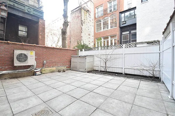 Rented by (Legacy) NY Quality Living Uptown | media 17