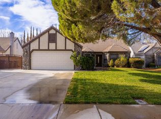 43523 37th St W, Lancaster, CA 93536