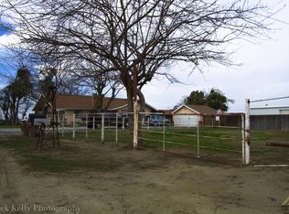 18122 Brimhall Rd, Bakersfield, CA 93314