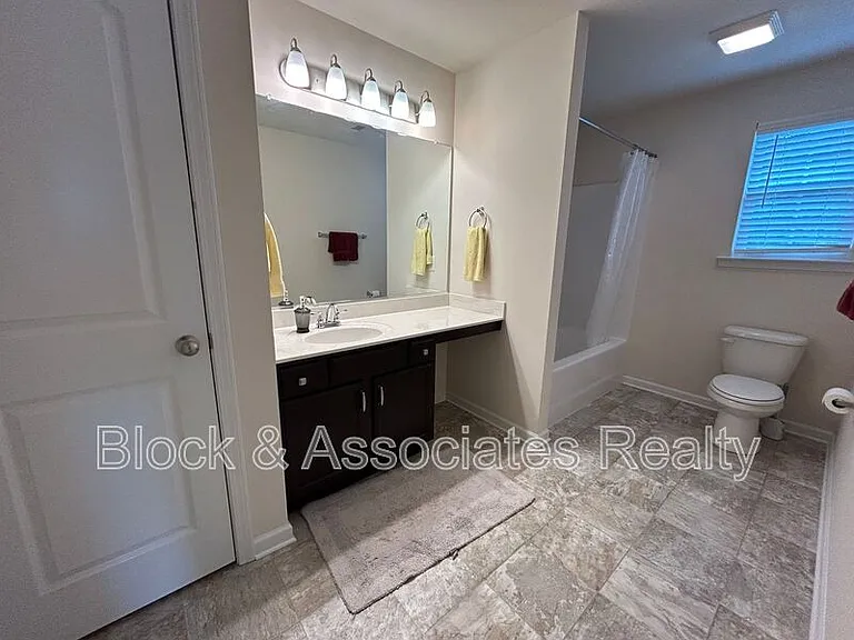 1464 Land Grove Dr — Photo 13