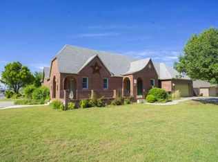 4724 Cottonwood St, Woodward, OK 73801