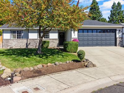 23 Blue Heron Ct, Eagle Pt, OR, 97524