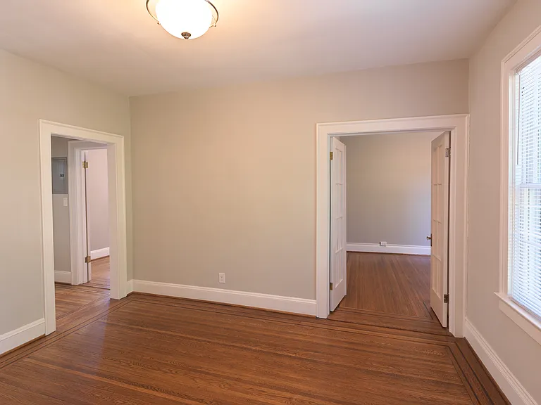 2432 Glenmary Ave #C1 — Photo 10