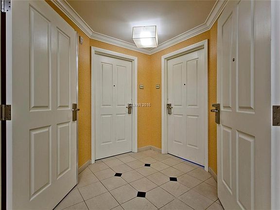 4th image of 135 Harmon Ave #1701